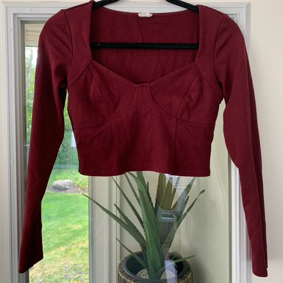 Garage Cropped Long Sleeve - Picture 2 of 3